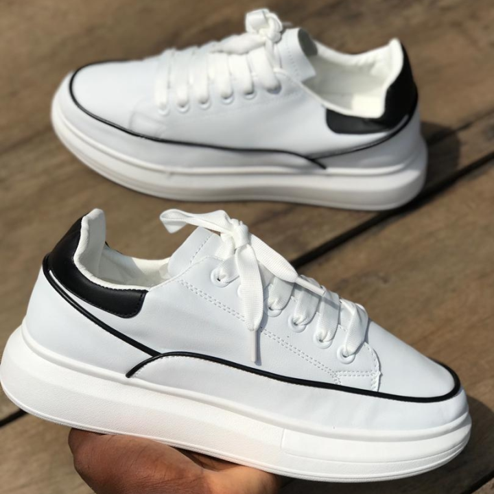 tennis blanche