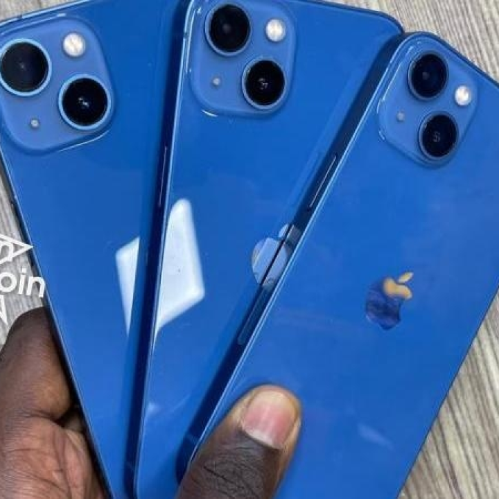 iPhone 13