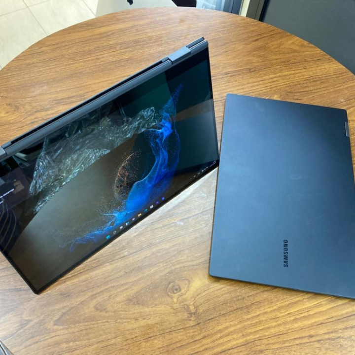 Samsung Galaxy Book