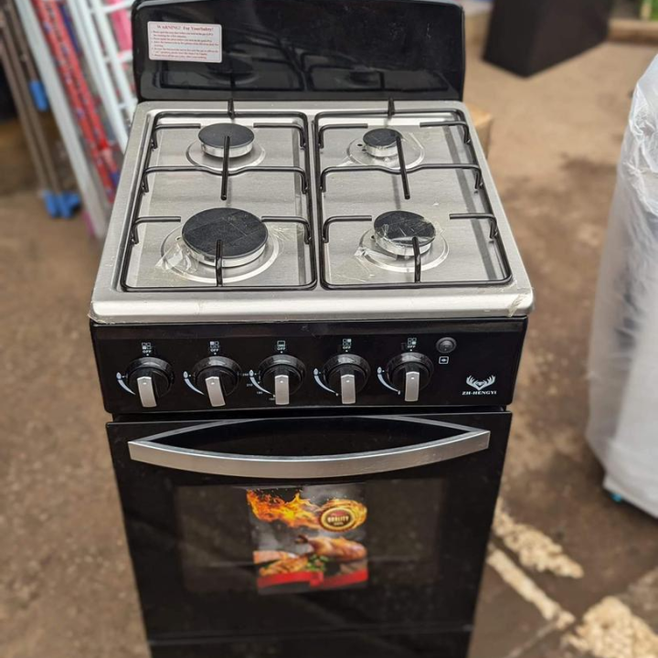 PROMOTION CUISINIÈRE NEUVE , Cuisinière 50x50