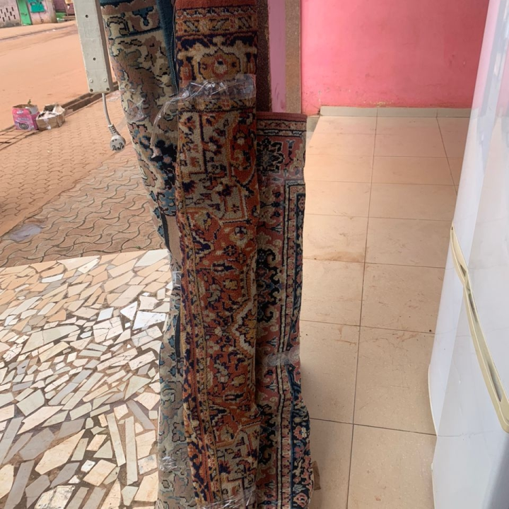grand tapis