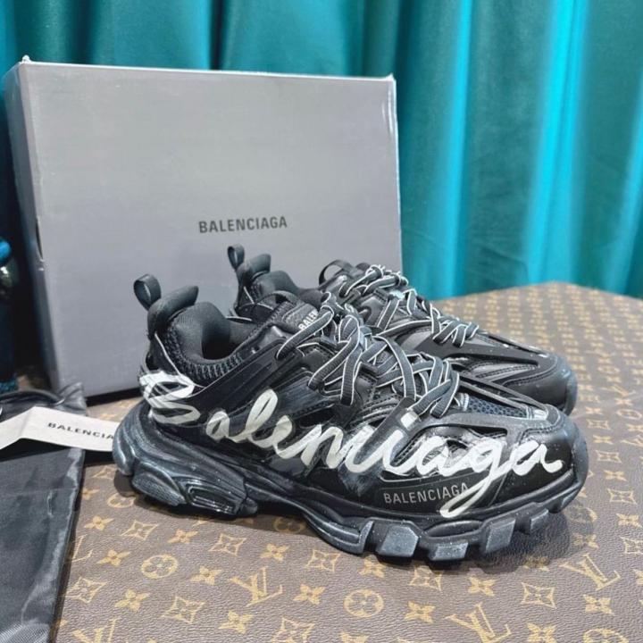 Balenciaga Track