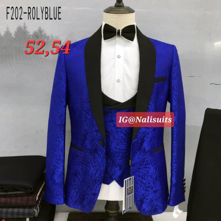 costume bleu