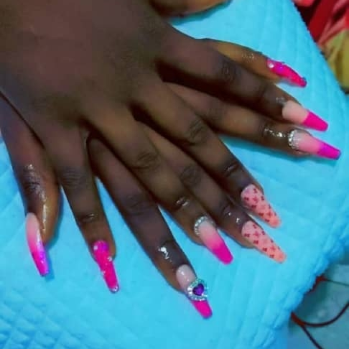 Artificial Nail