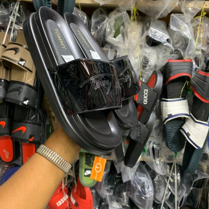 Outing slippers