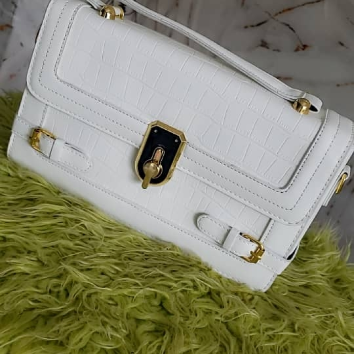 sac à main blanc