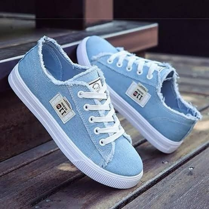 Cleaning of Shoes