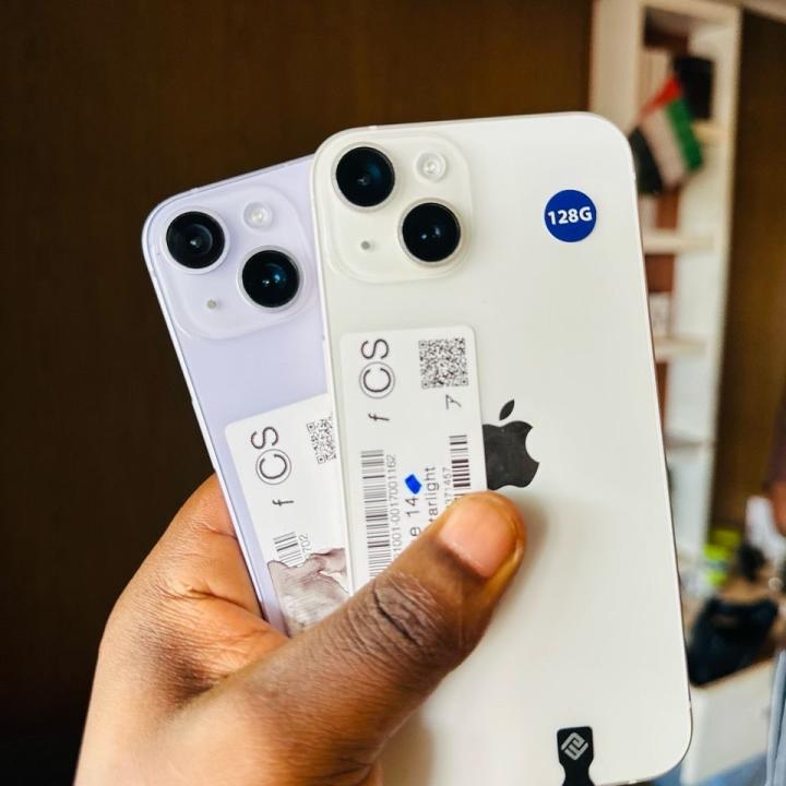 iphone 14 simple