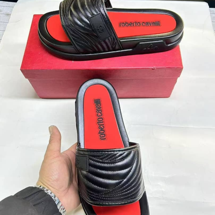 Louis Vuitton slippers