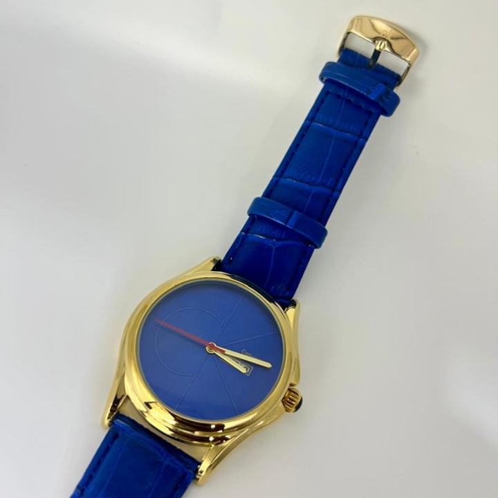 montre bleu