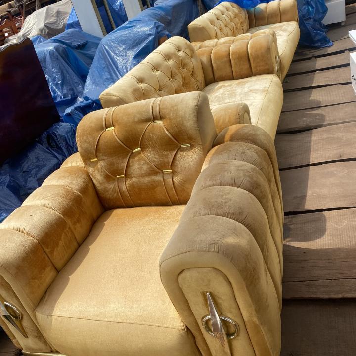 sofas