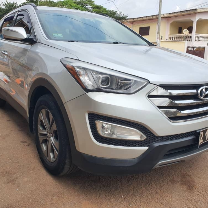 Hyundai Santa fe