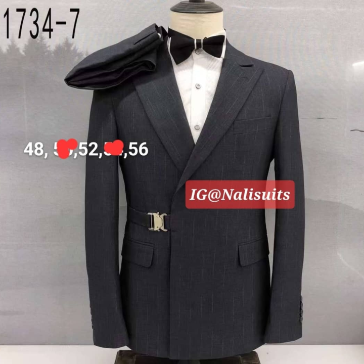 costume noir