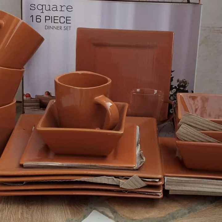 plates