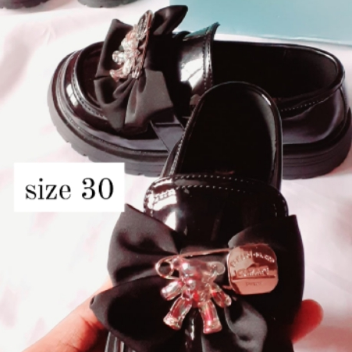 top notch bowtie shoe