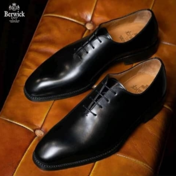 Men shoes