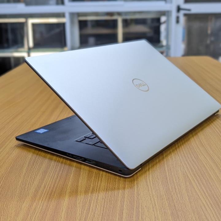 *Laptop Professionnel DELL PRECISION 5540 CORE i9 Tactile 32GB RAM 512Go SSD avec une carte graphique professionnelle NVIDIA Quadro T2000 4Go dédié*  ♻️ DELL PRECISION 5540  ♻️ *Intel core i9