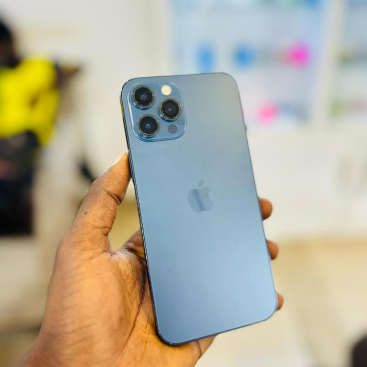 iPhone 12 Pro Max's