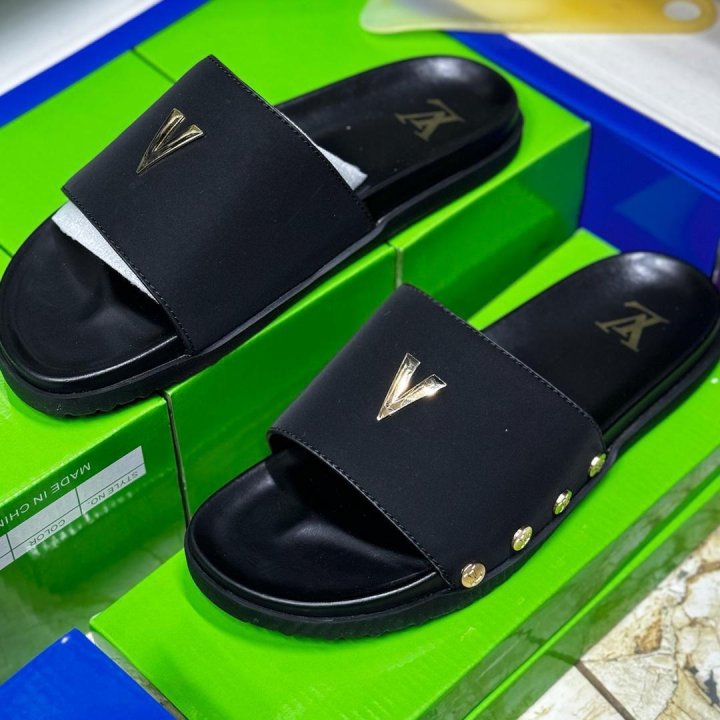 babouches Luis Vuitton