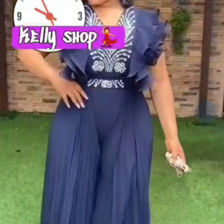 ensemble femme couleur bleu