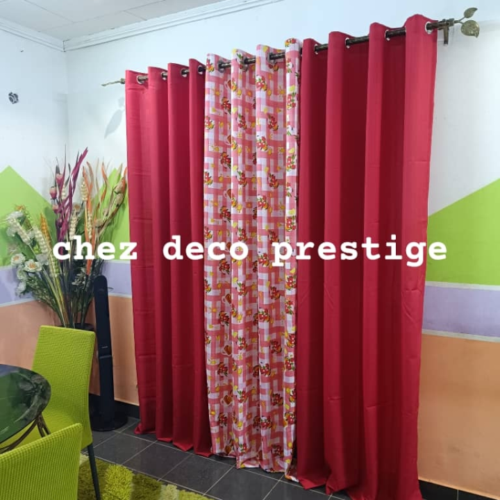 ensemble de trois rideaux