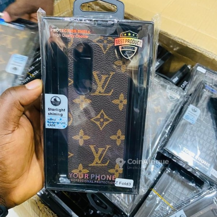 pochette Luis Vuitton