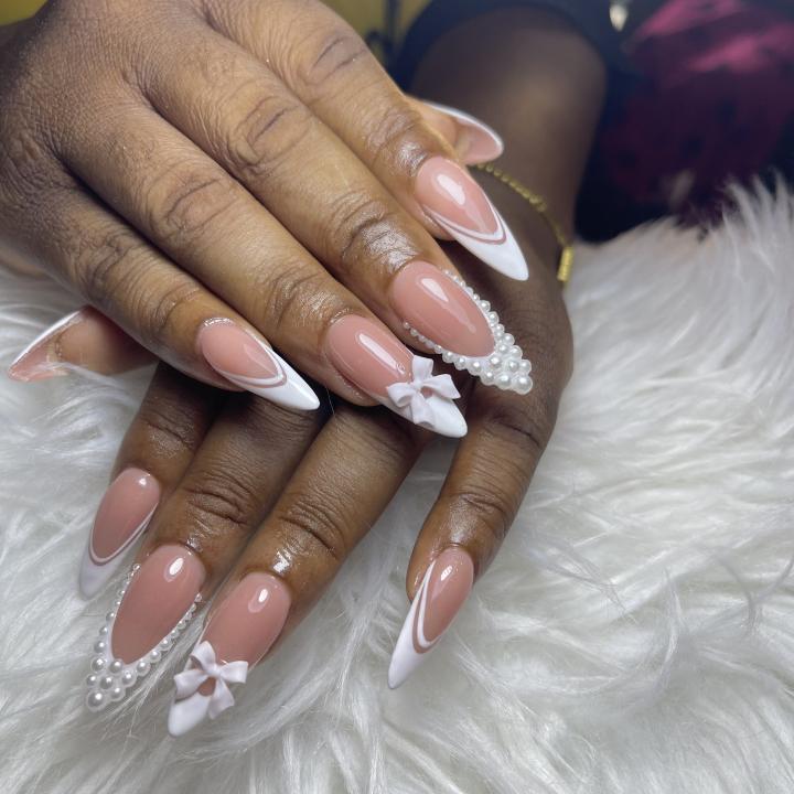 stiletto nails