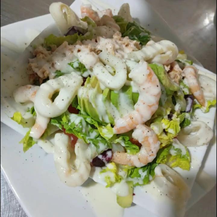 salade composée aux fruit de mer