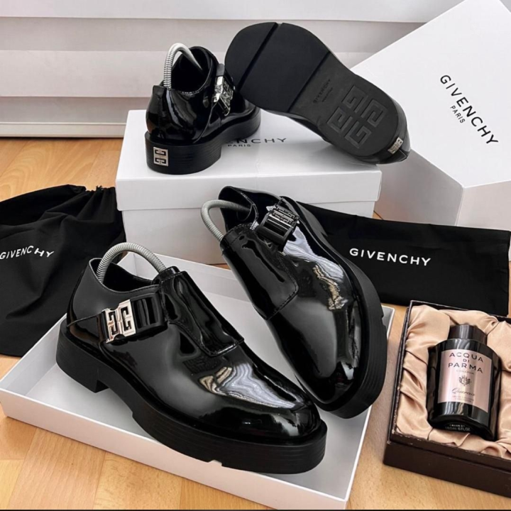 chaussures Givenchy