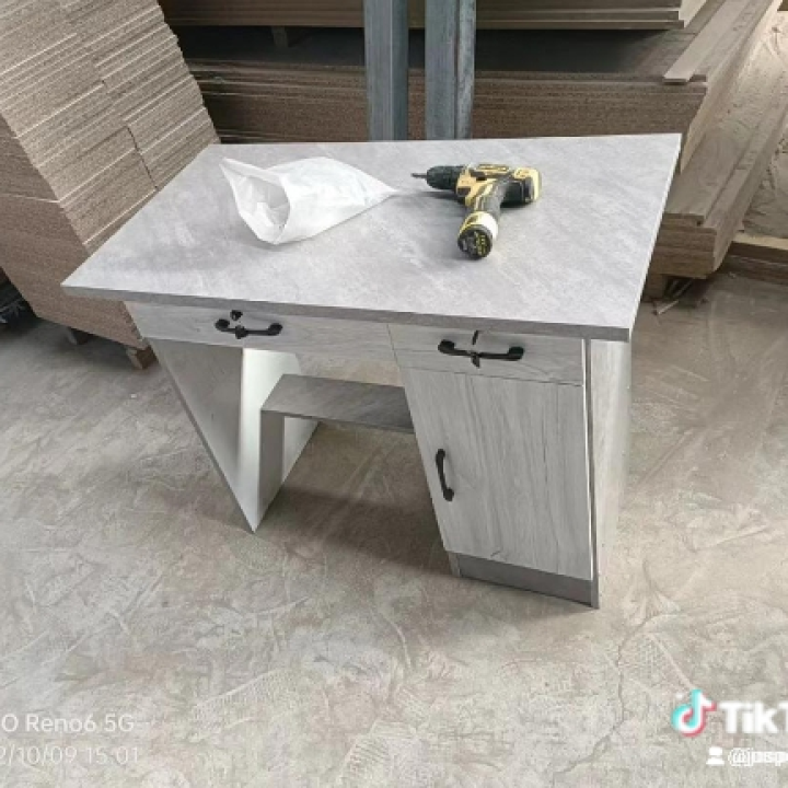 Office table