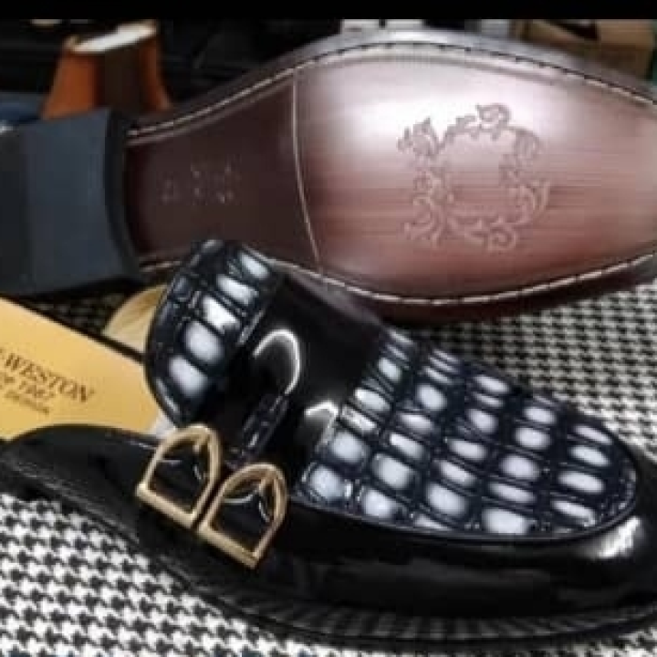 Men shoes