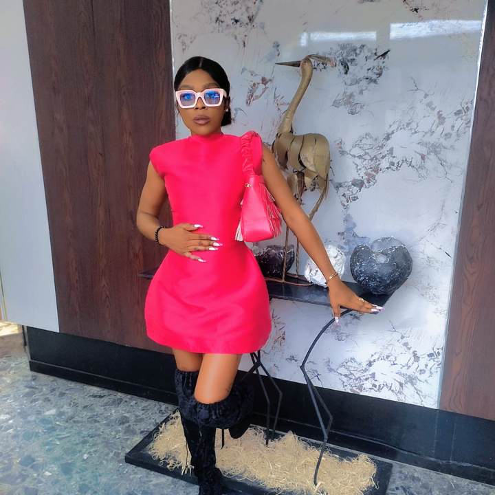 Female designer wears