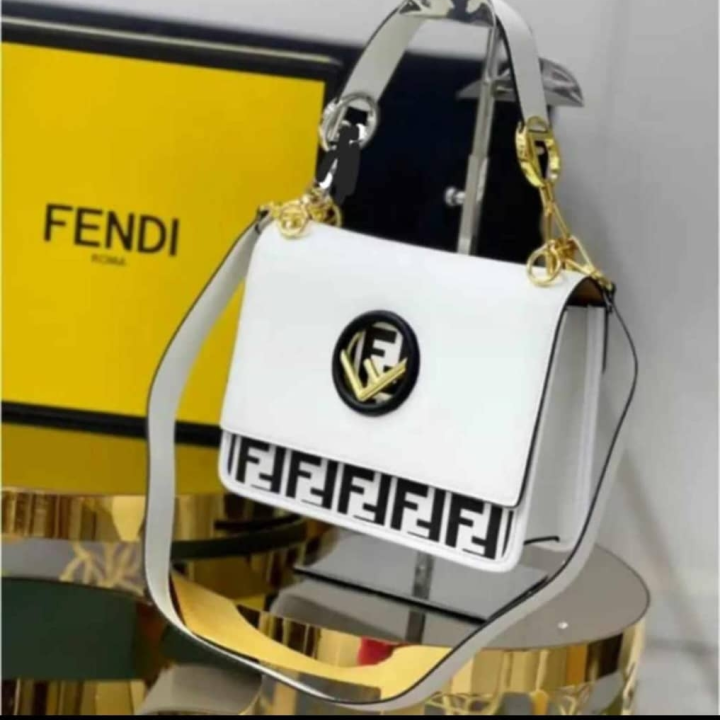 sac à main fendi