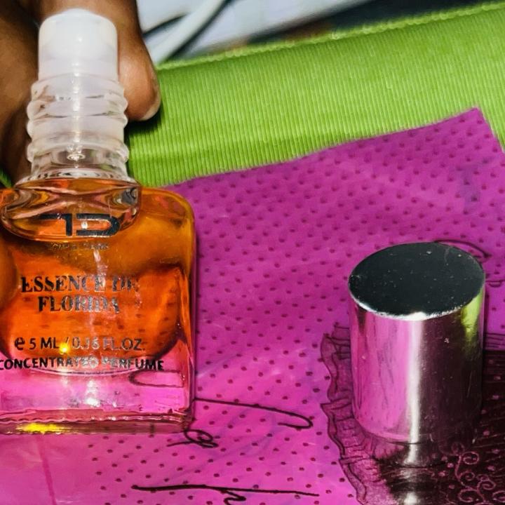ESSENCE DE FLORIDA