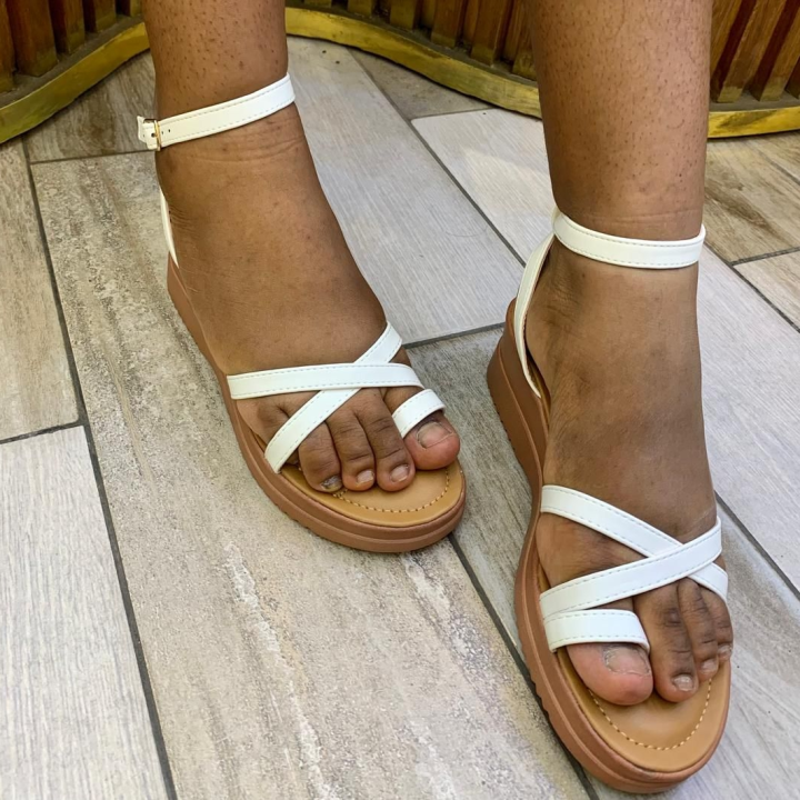 sandales femme blanche