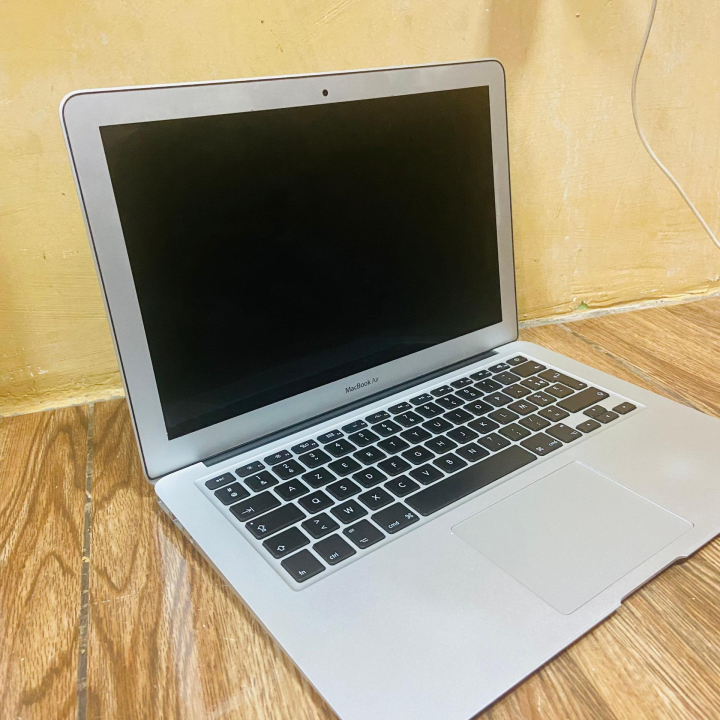 MacBook Air (2014)