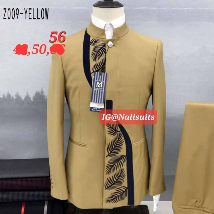 costume marron
