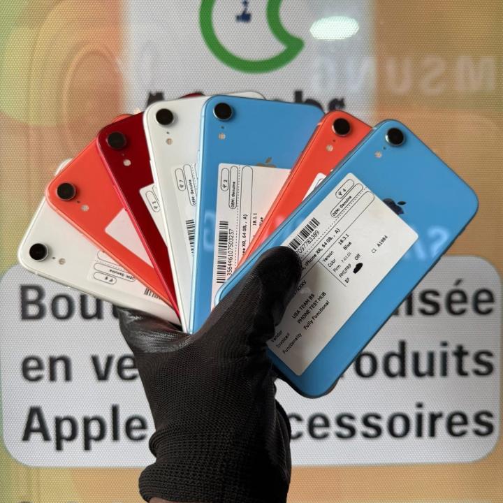 iphone XR 64GB