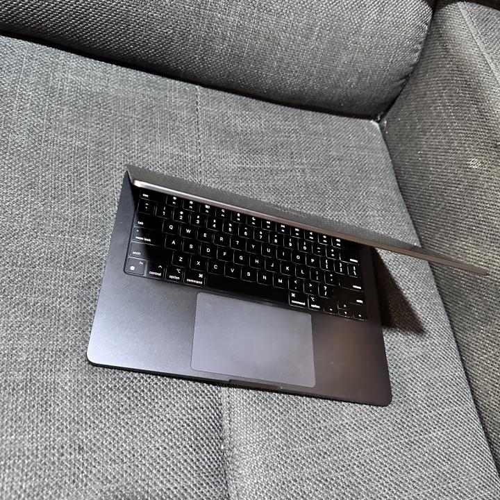 Apple MacBook Pro 2023