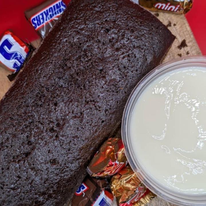 chocolate Cake and yugort