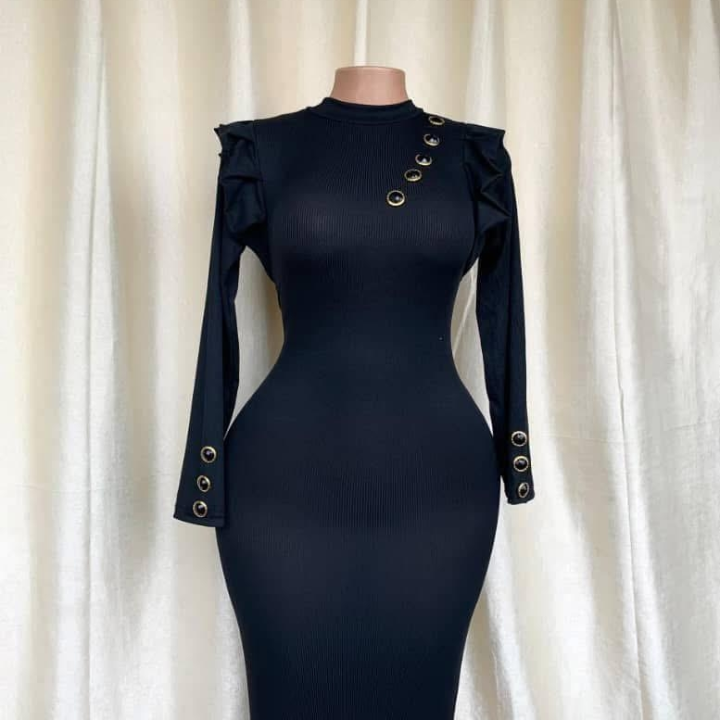 robe moulante noire