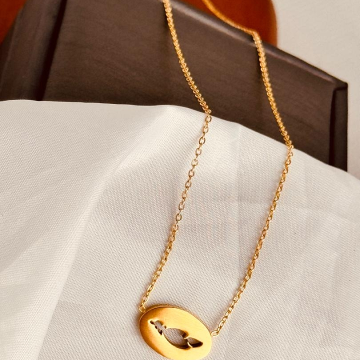 collier doré