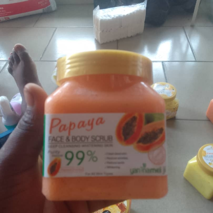 gommage à la papaye