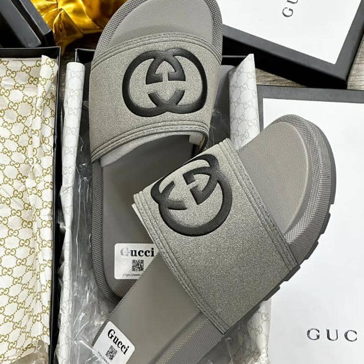 Chaussures hommes gris
