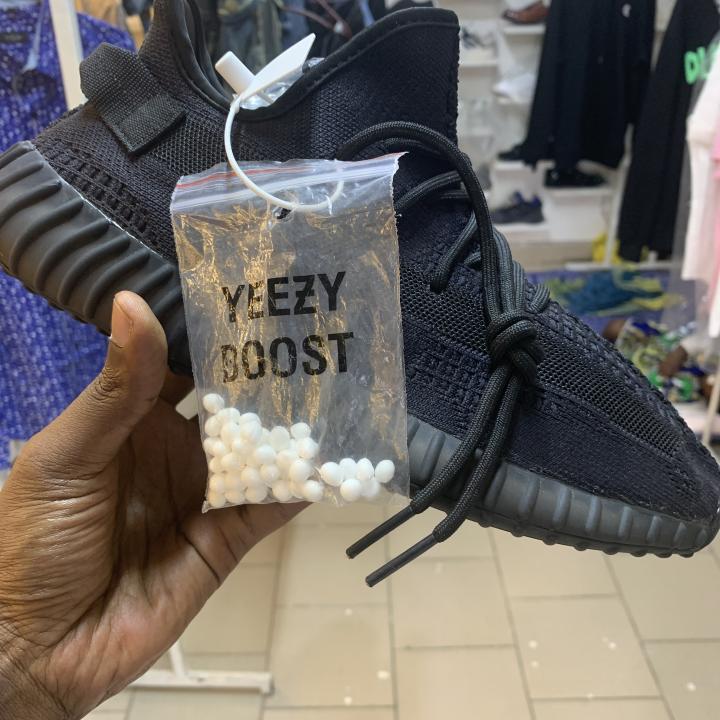 Yeezy Boost Black