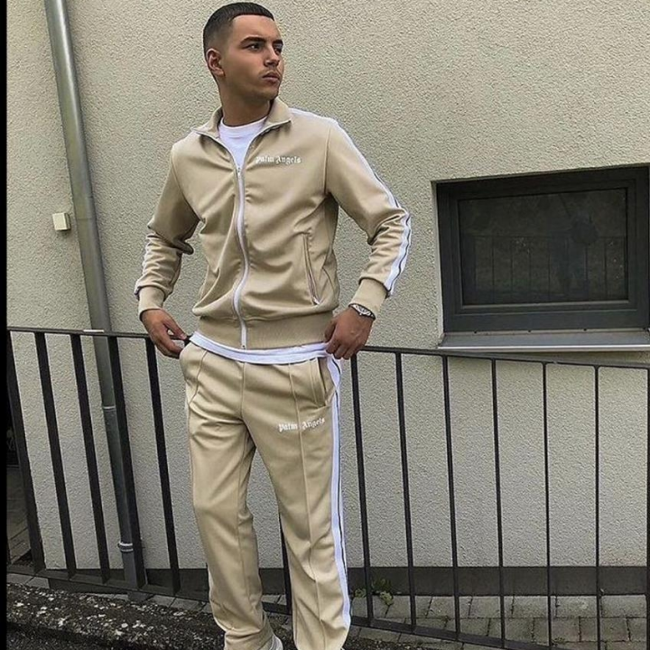 Tracksuit ✨